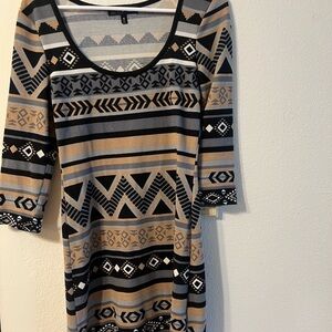 Derek Heart Long Sleeve Geometric Dress - Black, Gray, Tan